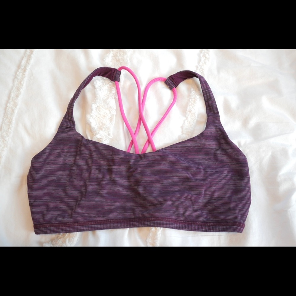 Lululemon “Free to Be” sports bra (Crossed Straps)